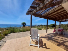 Villetta indipendente con bellissima vista mare Leuca